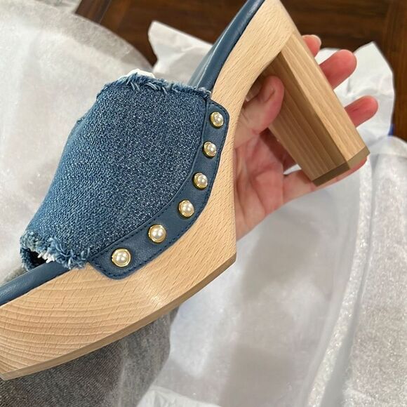Stuart Weitzman Pearl Washed Denim Clog Sandals NIB Size 7.5B - Picture 11 of 12